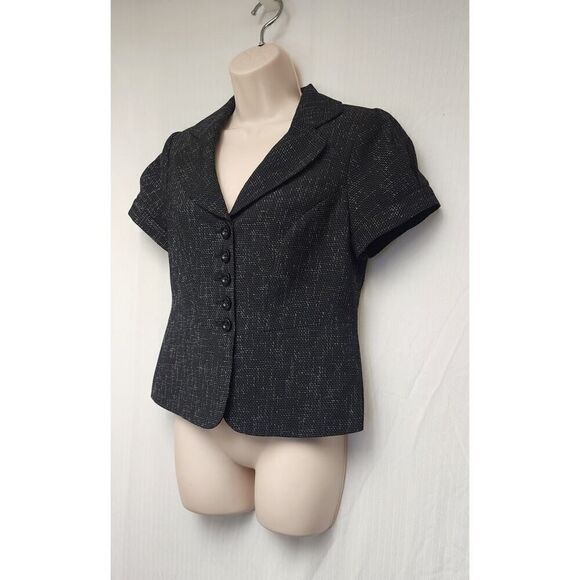 The Limited Collection Single Breasted Short Sleeve Blazer Small Color Black - Picture 3 of 8